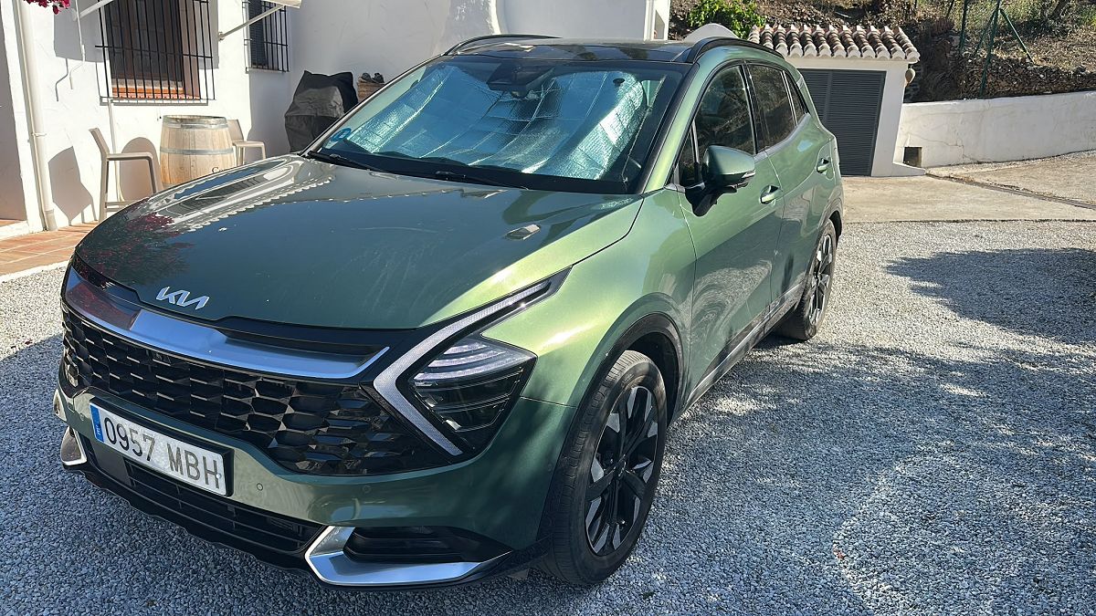 COMING SOON KIA SPORTAGE DESIGN PHEV 1,6 AUTO 4X4 SPANISH LHD IN SPAIN 23000 MILES 2022